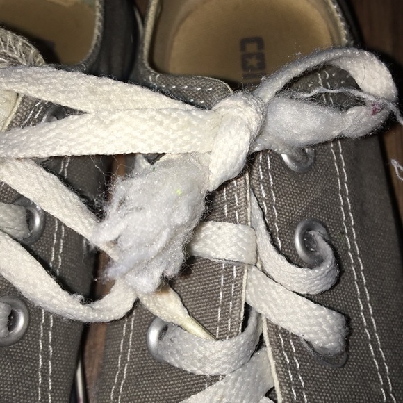 Grey low top Converse (Women’s 6) - Picture 3 of 5